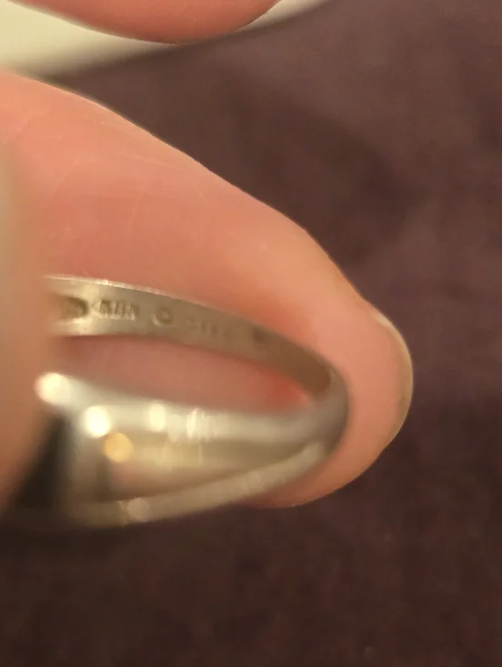 Sterling Jet/Onyx And Mother Of Pearl Ring Size 8 By ABN - Picture 4 of 5